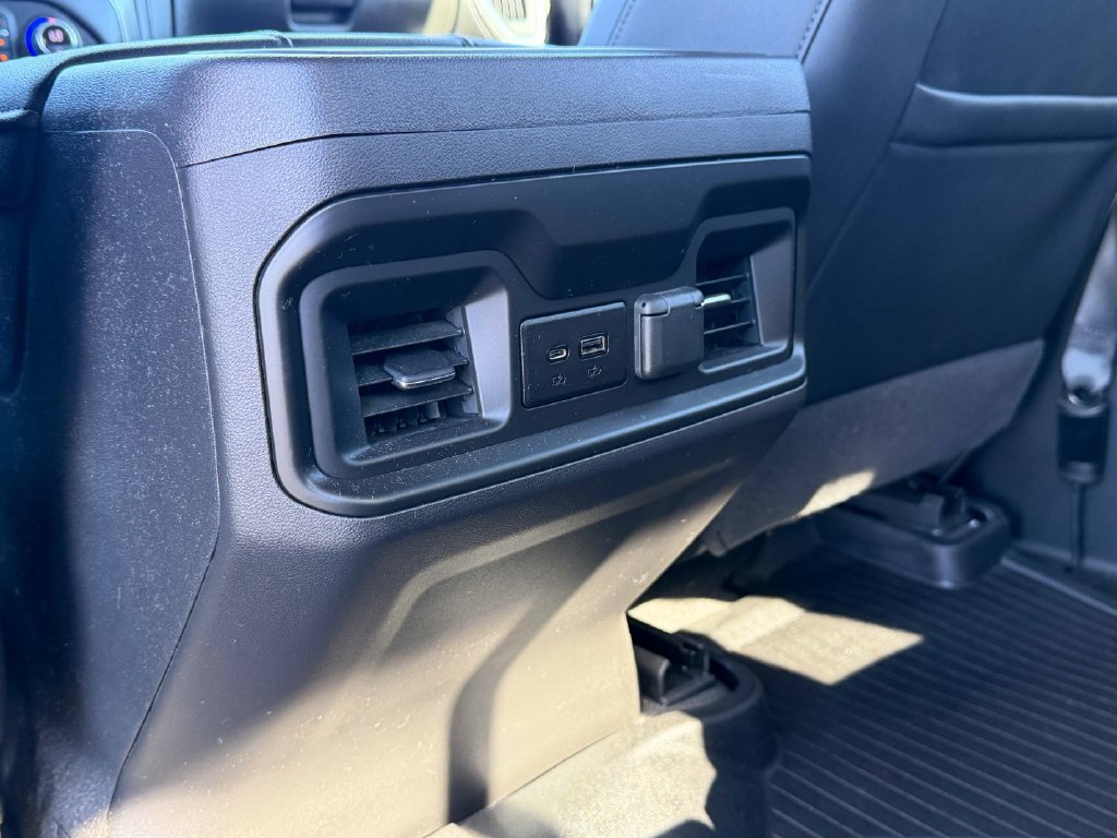 Used 2022 Chevrolet Silverado 1500 LT Trail Boss w/ LT Trail Boss Premium Package AWD/4WD image 22