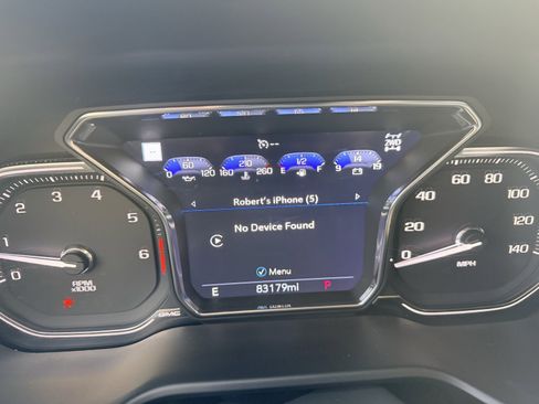 Used 2021 GMC Yukon Denali image 9