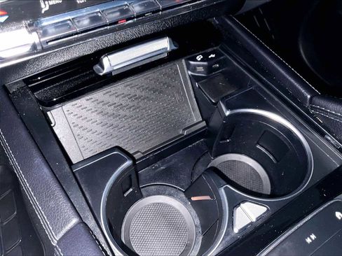 Used 2020 Mercedes-Benz GLE 350 4MATIC image 29