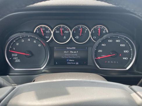 Used 2021 Chevrolet Silverado 1500 LT Trail Boss AWD/4WD image 29