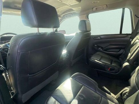 Used 2018 Chevrolet Tahoe LT w/ Luxury Package image 17