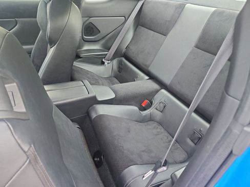 Used 2024 Toyota GR86 Premium image 24
