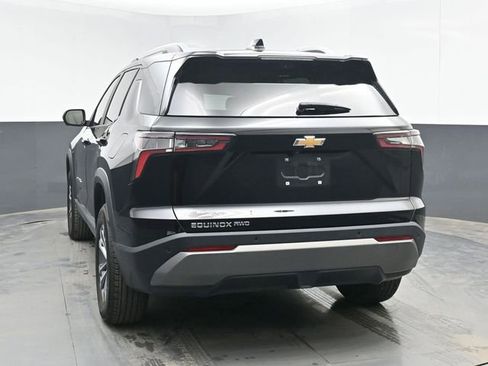 Used 2025 Chevrolet Equinox LT w/ Convenience Package II AWD/4WD image 12