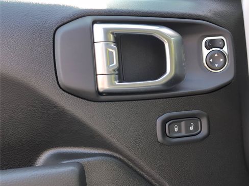 New 2026 Jeep Wrangler Unlimited Sport AWD/4WD image 18