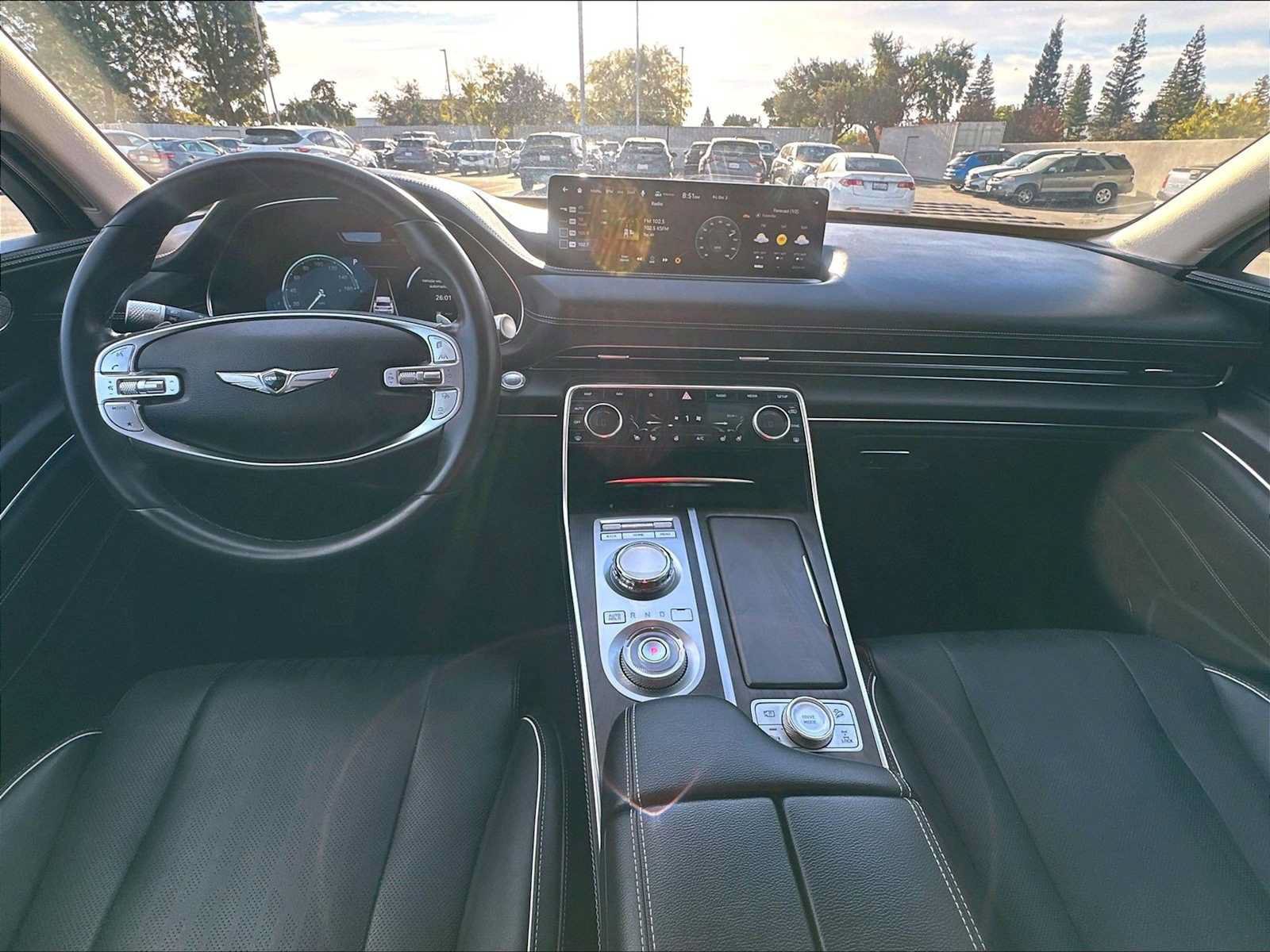 Used 2024 Genesis GV80 2.5T w/ Prestige Package AWD/4WD image 17