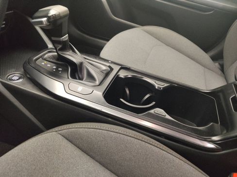 Used 2025 Kia K4 FWD image 26
