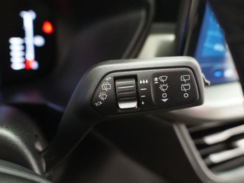 Used 2024 Ford Escape Active w/ Tech Pack #1 FWD image 11