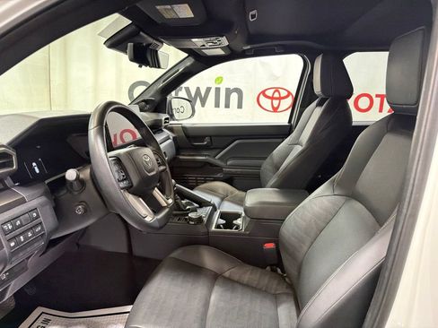 Used 2025 Toyota 4Runner TRD Off-Road Premium w/ Tow Technology Package AWD/4WD image 23