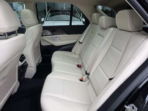 New 2026 Mercedes-Benz GLE 450 4MATIC image 6