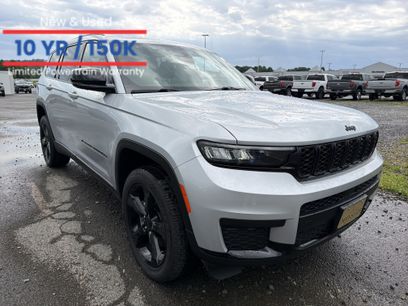 Used 2025 Jeep Grand Cherokee L Altitude