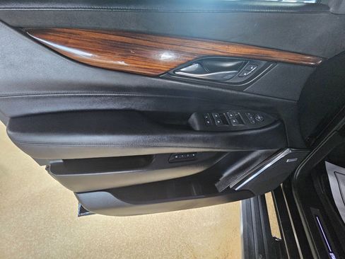 Used 2015 Cadillac Escalade ESV Premium image 32