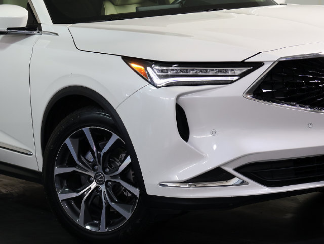 Used 2024 Acura MDX w/ Technology Package AWD/4WD image 8