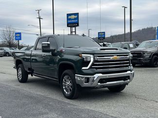 Used 2026 Chevrolet Silverado 2500 LTZ w/ LTZ Premium Package video 1