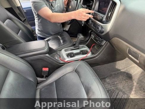 Used 2021 Chevrolet Colorado ZR2 AWD/4WD image 3