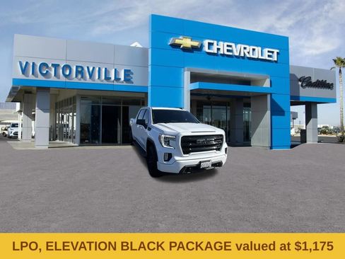 Used 2022 GMC Sierra 1500 Elevation w/ LPO, Elevation Black Package AWD/4WD image 3