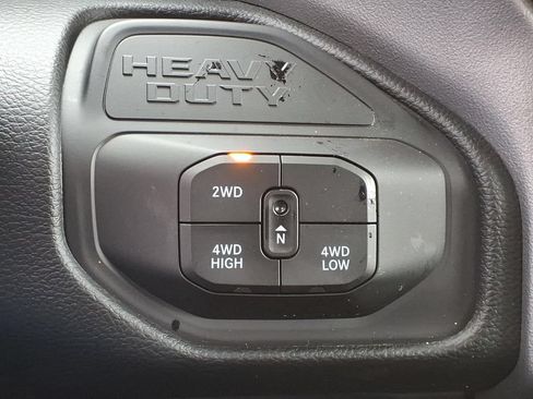 Used 2026 RAM 2500 Big Horn AWD/4WD image 29