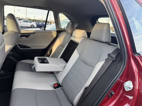 Used 2019 Toyota RAV4 Limited w/ Cold Weather Package image 17