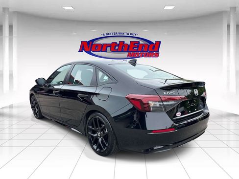 Used 2025 Honda Civic Sport image 5