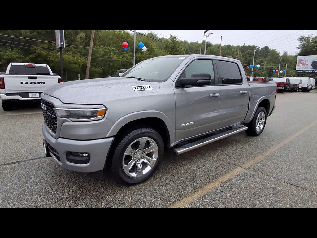 Used 2025 RAM 1500 Big Horn AWD/4WD image 33