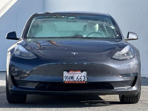 Used 2023 Tesla Model 3 Performance image 9