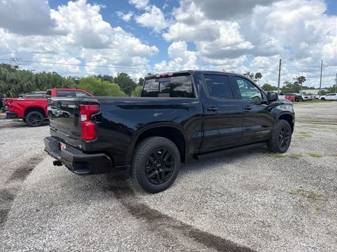 New 2026 Chevrolet Silverado 1500 High Country w/ Midnight Edition AWD/4WD image 13