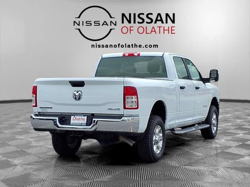 Used 2024 RAM 2500 Big Horn AWD/4WD image 28