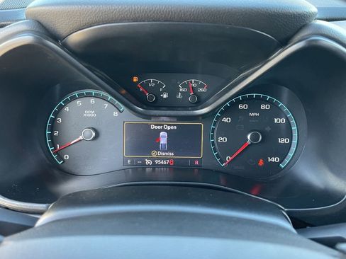 Used 2019 Chevrolet Colorado Z71 AWD/4WD image 28