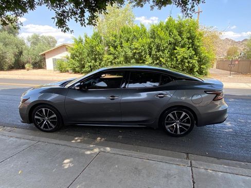 Used 2022 Nissan Maxima SV w/ Floor Mat Group FWD image 14