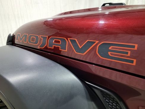 Used 2021 Jeep Gladiator Mojave w/ Dual Top Group image 28