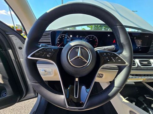 New 2026 Mercedes-Benz GLE 450 4MATIC image 14