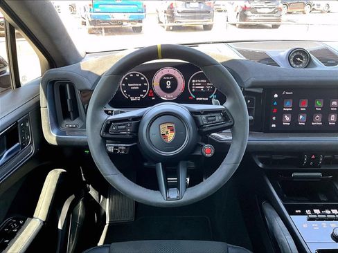 Certified 2024 Porsche Cayenne Turbo GT AWD/4WD image 15