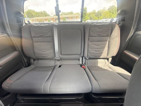 Used 2024 Nissan Frontier Pro-X RWD image 10