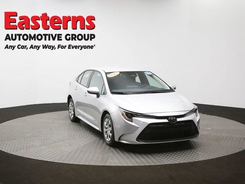 Used 2024 Toyota Corolla LE image 49