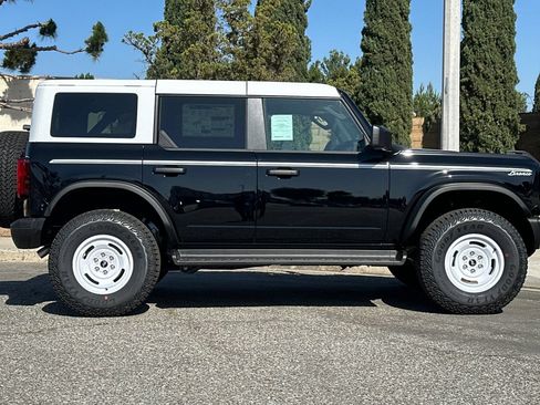 New 2026 Ford Bronco Heritage Edition AWD/4WD image 3