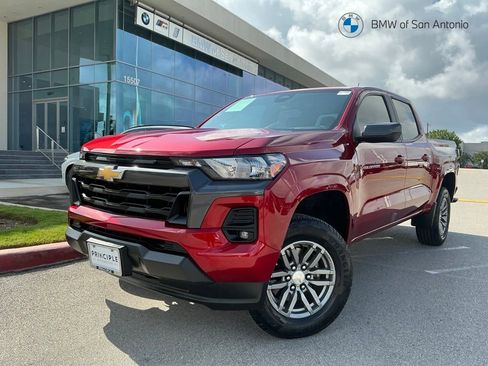 Used 2023 Chevrolet Colorado LT w/ LT Convenience Package II RWD image 1