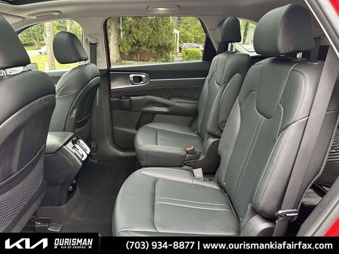 Used 2022 Kia Sorento SX w/ Panoramic Sunroof Package image 23