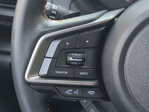 Used 2020 Subaru Crosstrek 2.0i Premium image 24