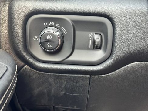 New 2026 RAM 2500 Big Horn AWD/4WD image 25