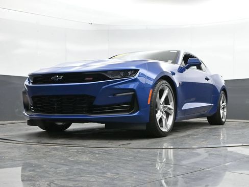 Used 2023 Chevrolet Camaro SS RWD image 45