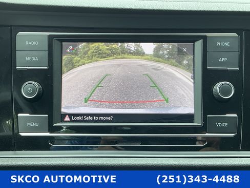 Used 2024 Volkswagen Jetta S FWD image 17