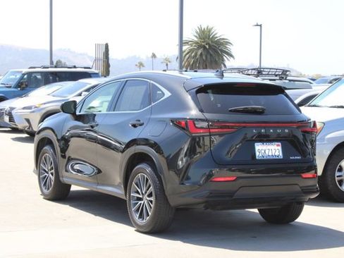 Used 2024 Lexus NX 250 FWD image 18