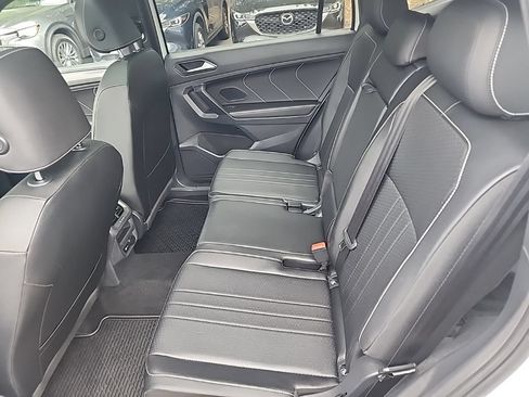 Used 2023 Volkswagen Tiguan SE R-Line AWD/4WD image 33