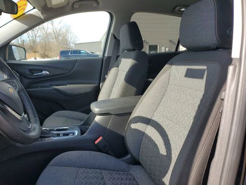 Used 2023 Chevrolet Equinox LT image 18
