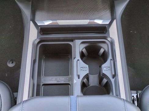 New 2025 Ford F350 Platinum w/ FX4 Off-Road Package image 19