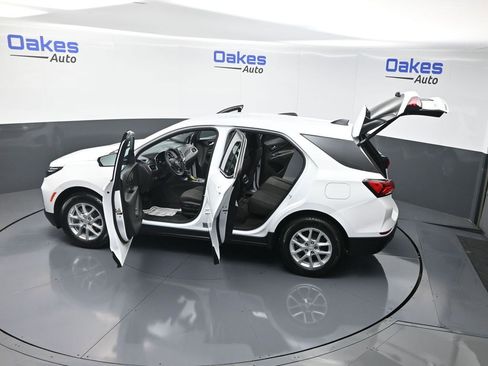 Used 2024 Chevrolet Equinox LT w/ LPO, Floor Liner Package image 62