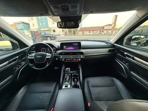 Used 2022 Kia Telluride SX w/ SX Prestige Package AWD/4WD image 39