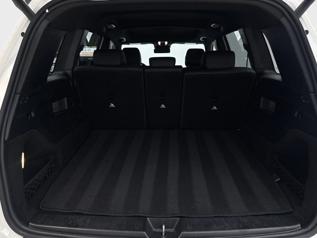 Used 2025 Mercedes-Benz GLB 250 w/ Exclusive Package image 76