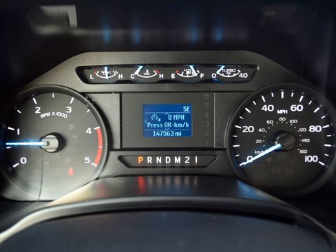 Used 2019 Ford F350 XL w/ Power Equipment Group AWD/4WD image 11