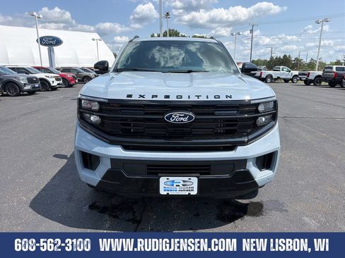 New 2027 Ford Expedition Max Platinum w/ Stealth Performance Package AWD/4WD image 8