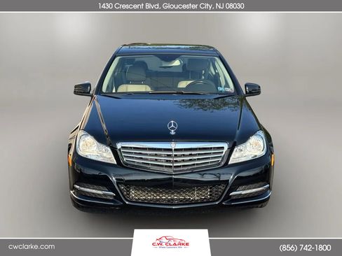 Used 2014 Mercedes-Benz C 300 C 300 4MATIC Luxury Sedan 4D image 2